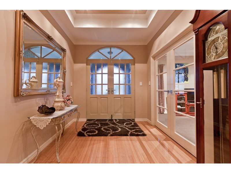 8 Watersun Gardens, Jindalee WA 6036