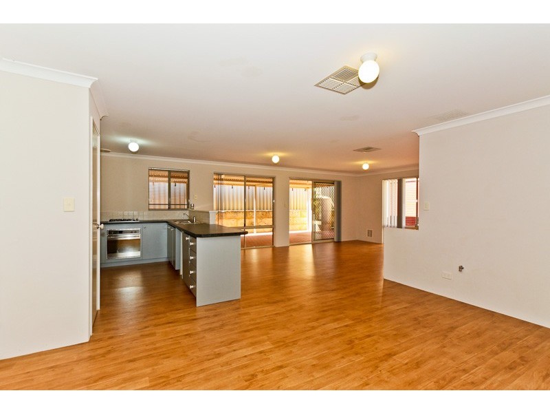 18 Clitheroe Way, Butler WA 6036