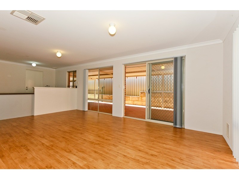 18 Clitheroe Way, Butler WA 6036
