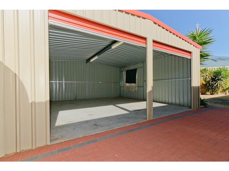 18 Clitheroe Way, Butler WA 6036