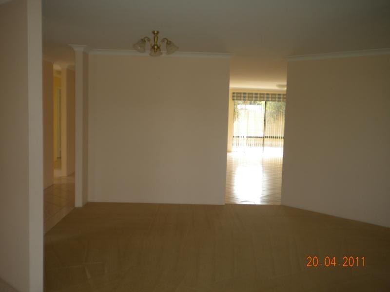 12 Crofton Cove, Mindarie WA 6030