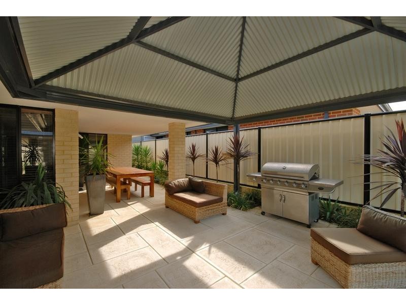 12 Lakewood Terrace, Clarkson WA 6030