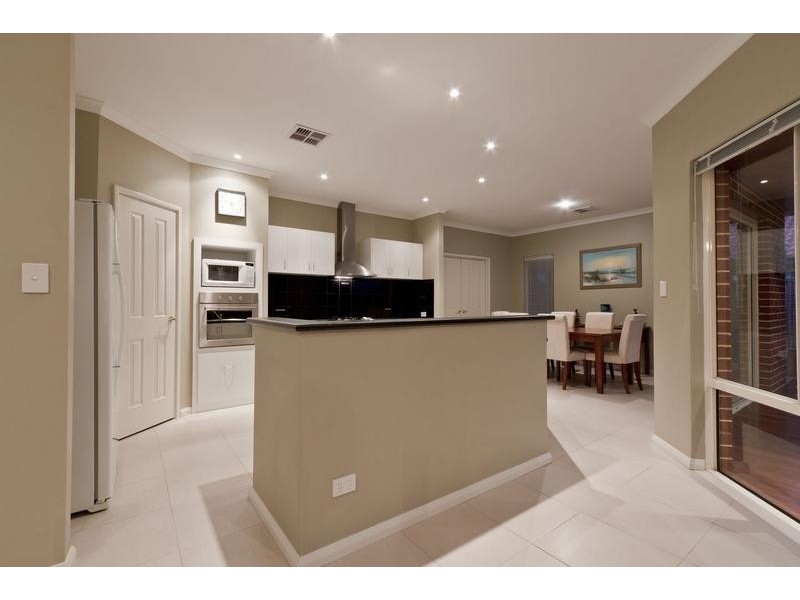 15 Barmouth Loop, Butler WA 6036