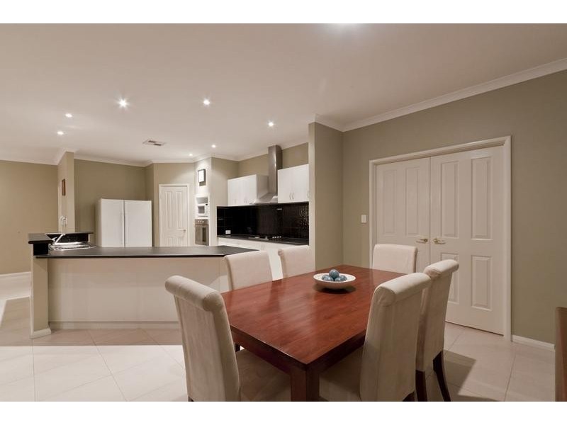 15 Barmouth Loop, Butler WA 6036