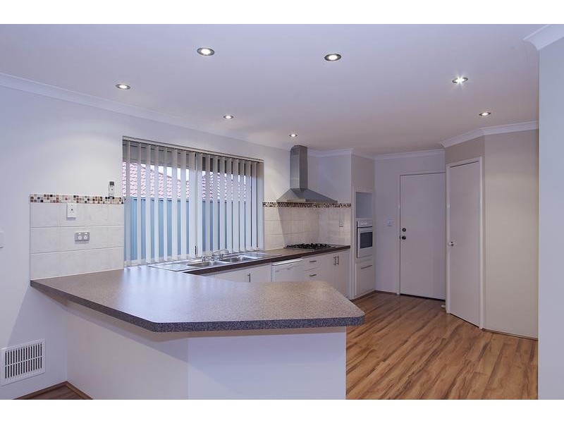 25 Grand Paradiso Parade, Merriwa WA 6030