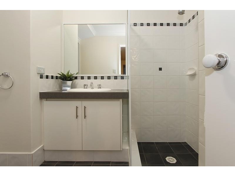 25 Grand Paradiso Parade, Merriwa WA 6030