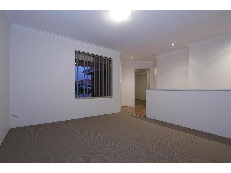 25 Grand Paradiso Parade, Merriwa WA 6030