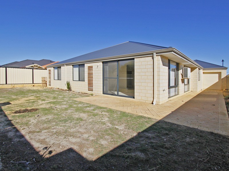 87 Liberty Drive, Clarkson WA 6030