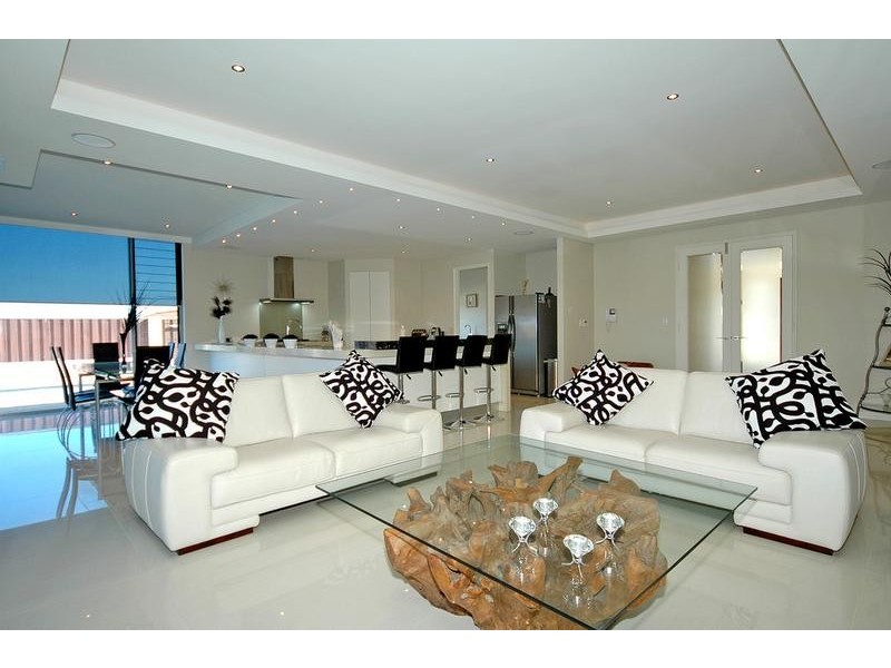 4 Paros Cove, Mindarie WA 6030