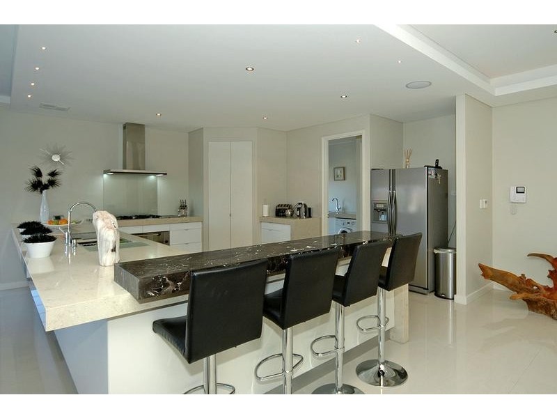 4 Paros Cove, Mindarie WA 6030