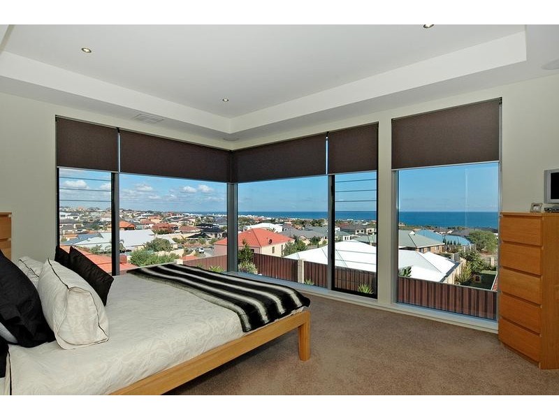 4 Paros Cove, Mindarie WA 6030