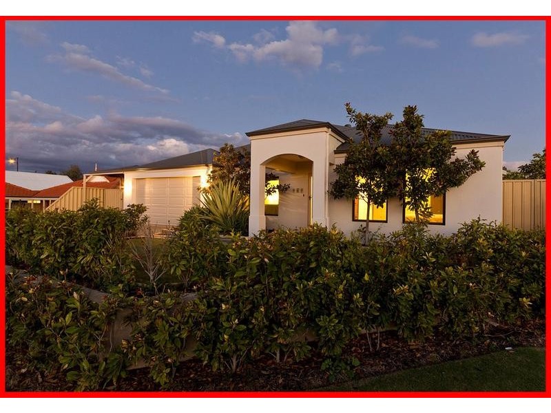 39 Woodstock Way, Butler WA 6036