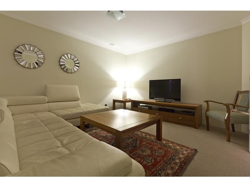 39 Woodstock Way, Butler WA 6036