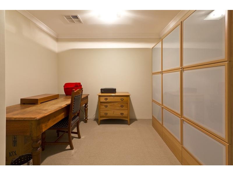 39 Woodstock Way, Butler WA 6036