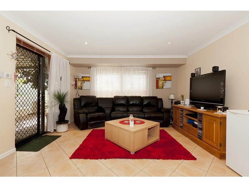 12 Bombala Close, Merriwa WA 6030