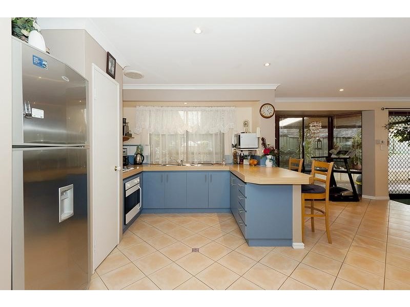 12 Bombala Close, Merriwa WA 6030