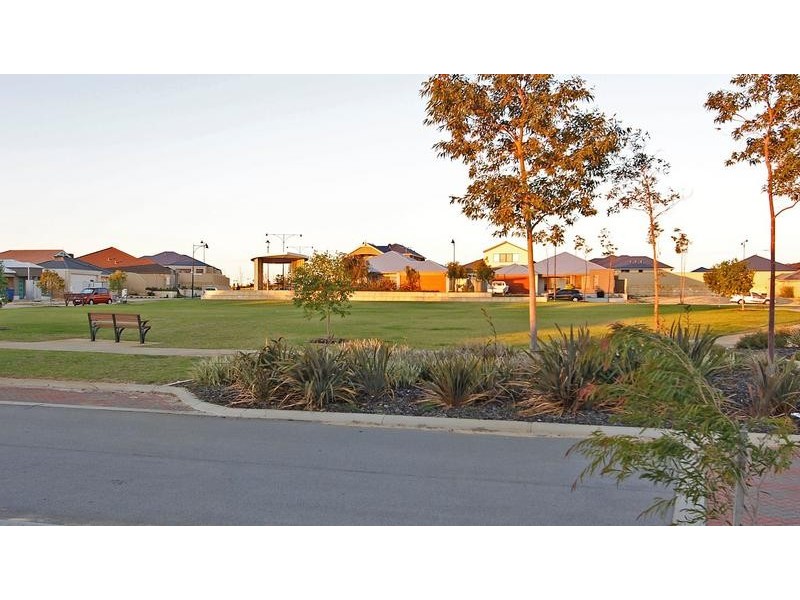 24 Saintfield Corner, Ridgewood WA 6030