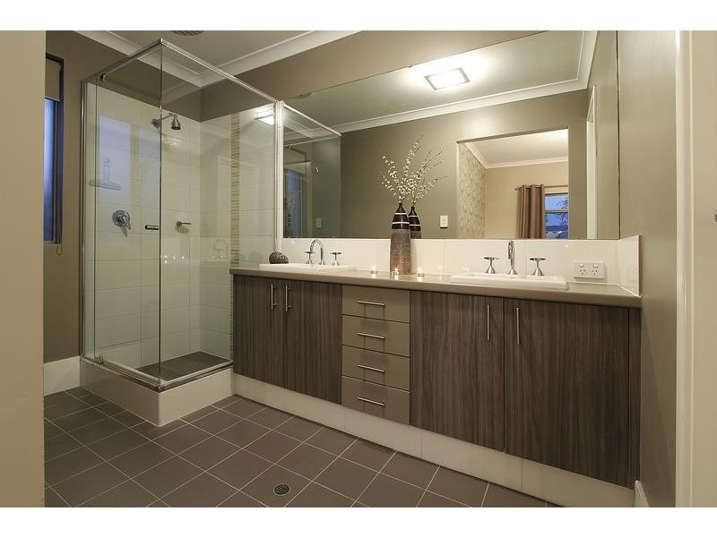 24 Saintfield Corner, Ridgewood WA 6030