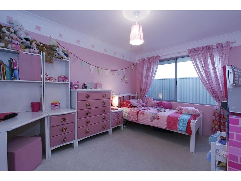 24 Saintfield Corner, Ridgewood WA 6030