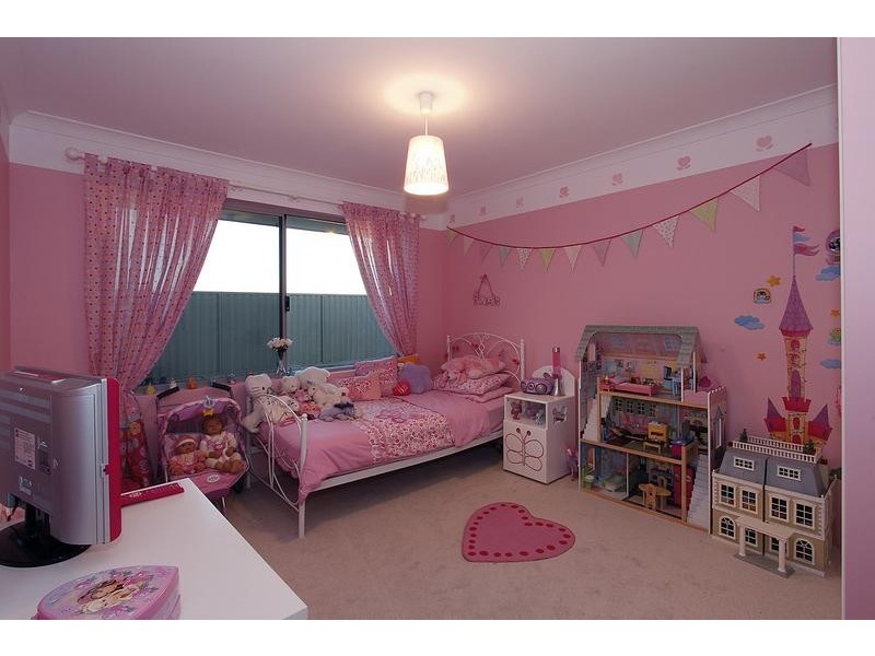 24 Saintfield Corner, Ridgewood WA 6030