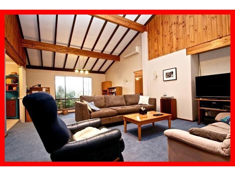 7 Lymburner Drive, Hillarys WA 6025