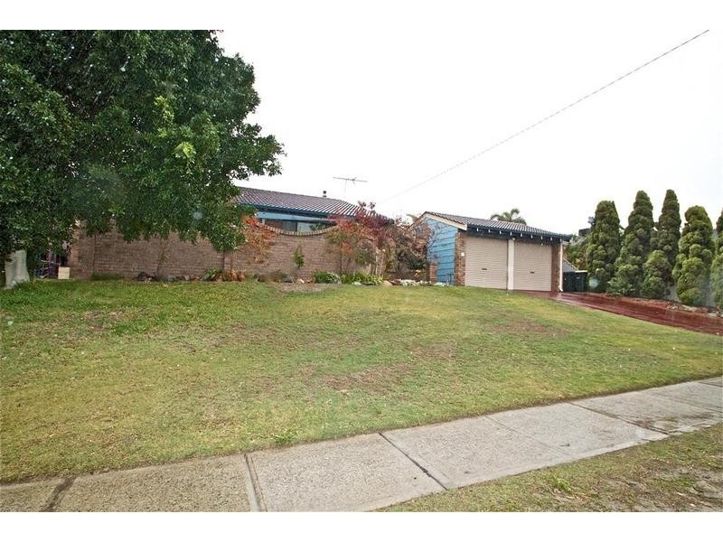 7 Lymburner Drive, Hillarys WA 6025