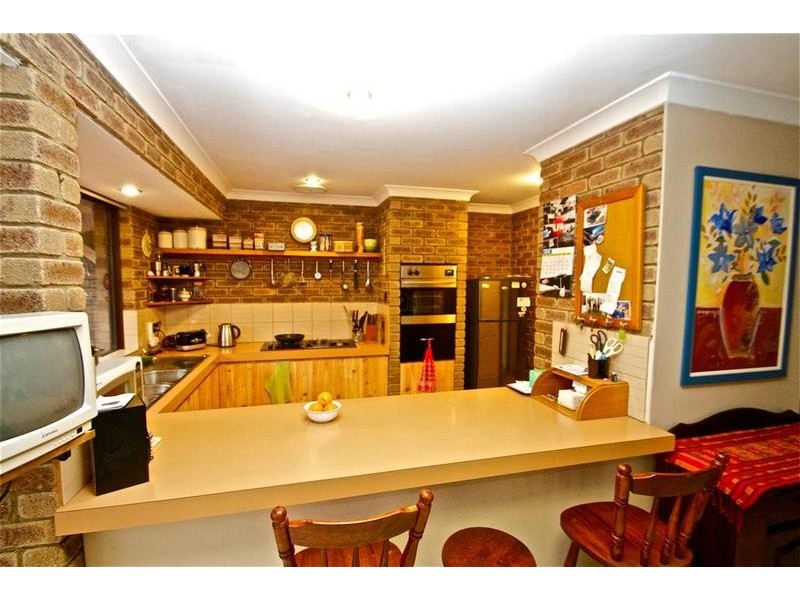 7 Lymburner Drive, Hillarys WA 6025