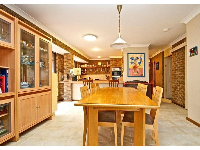 7 Lymburner Drive, Hillarys WA 6025