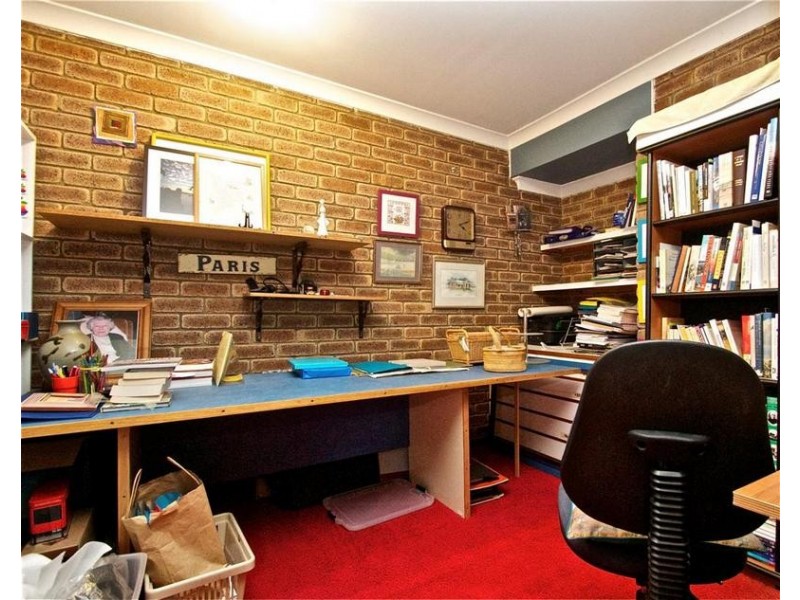 7 Lymburner Drive, Hillarys WA 6025