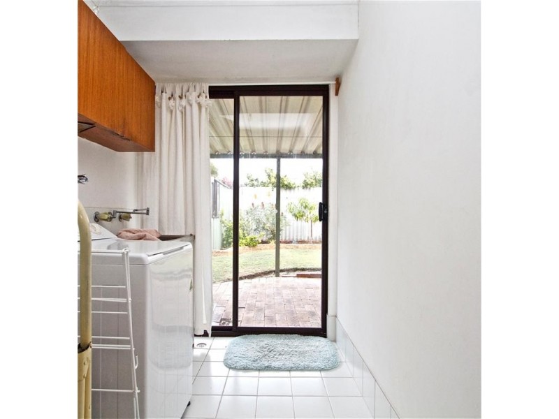 7 Lymburner Drive, Hillarys WA 6025