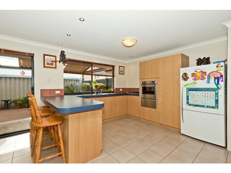 14 Sellar Elbow, Quinns Rocks WA 6030