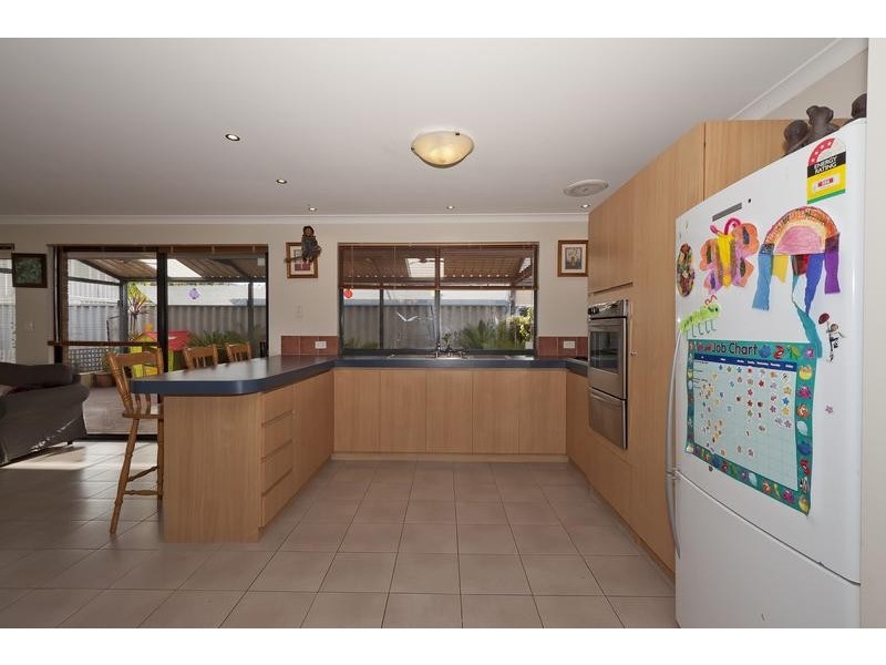 14 Sellar Elbow, Quinns Rocks WA 6030