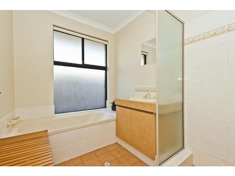 14 Sellar Elbow, Quinns Rocks WA 6030