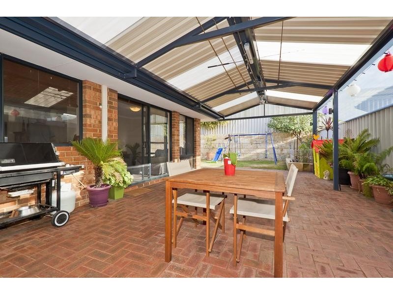 14 Sellar Elbow, Quinns Rocks WA 6030