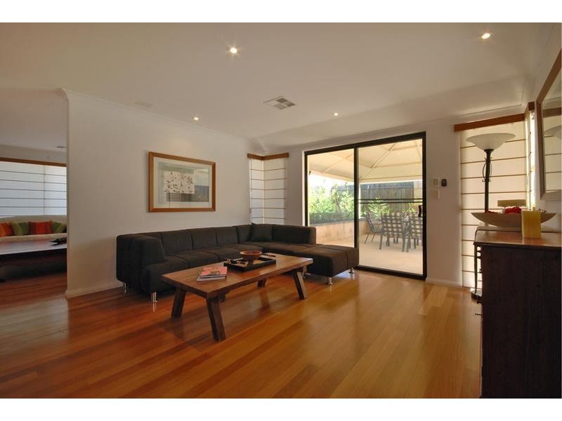 39 Limetree Circuit, Mindarie WA 6030