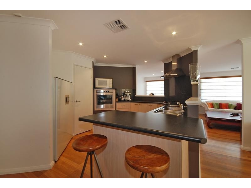39 Limetree Circuit, Mindarie WA 6030