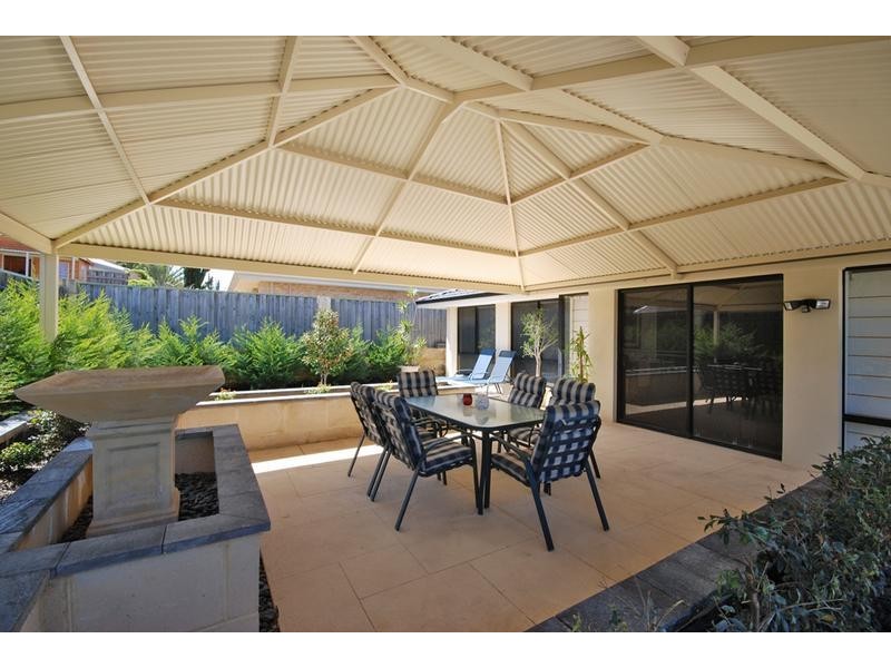 39 Limetree Circuit, Mindarie WA 6030