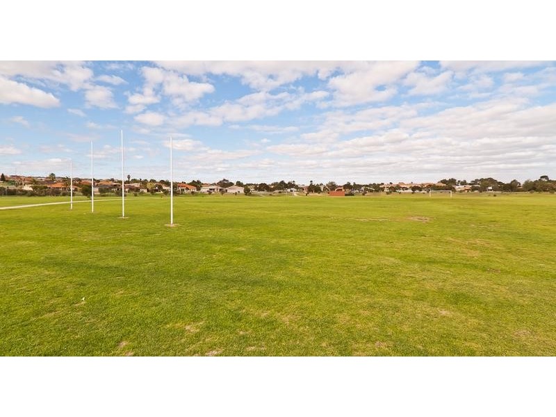 12 Noosa Walk, Merriwa WA 6030