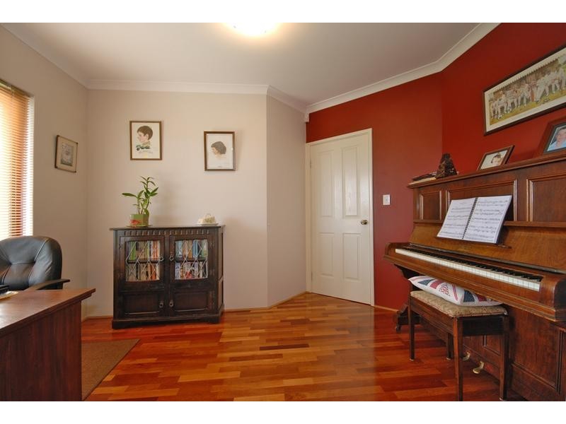 1 Lighthouse Parade, Mindarie WA 6030