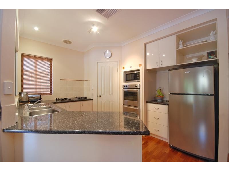 1 Lighthouse Parade, Mindarie WA 6030