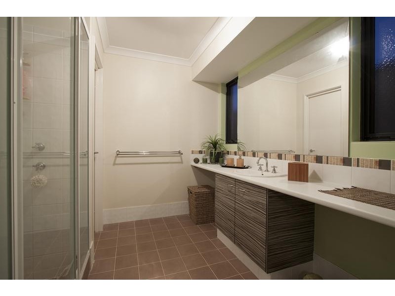 9 Gloucester Street, Yanchep WA 6035