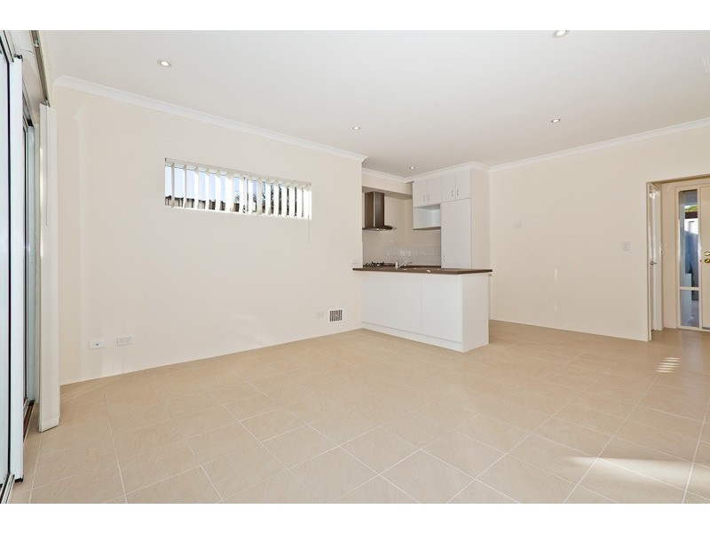 13C Myimbar Way, Nollamara WA 6061