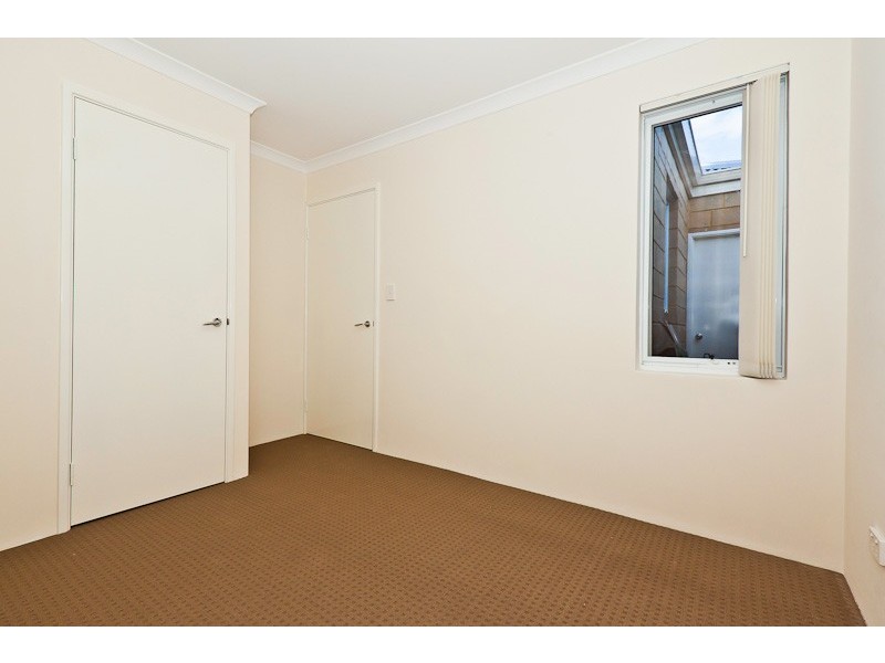 13C Myimbar Way, Nollamara WA 6061