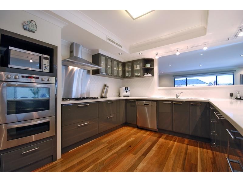 10 Keta Way, Mindarie WA 6030