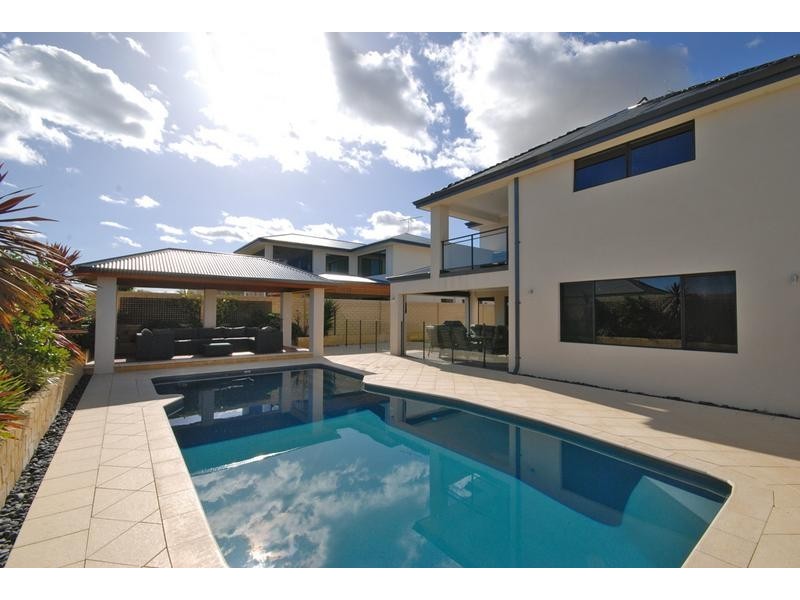 10 Keta Way, Mindarie WA 6030