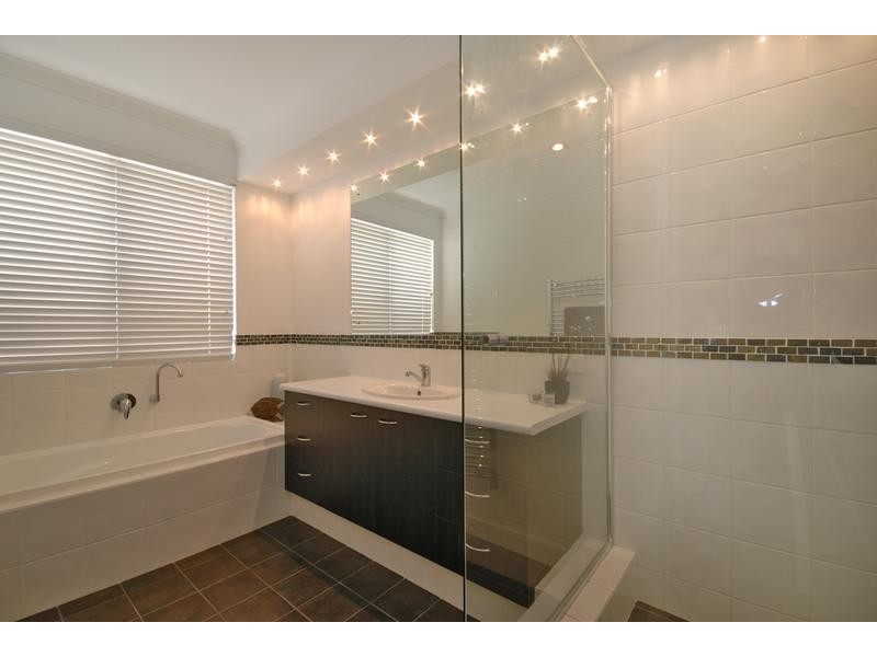 10 Keta Way, Mindarie WA 6030