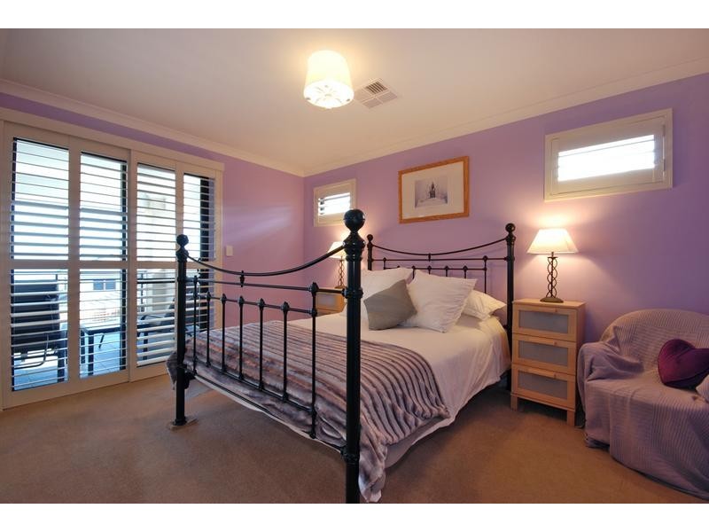 10 Keta Way, Mindarie WA 6030