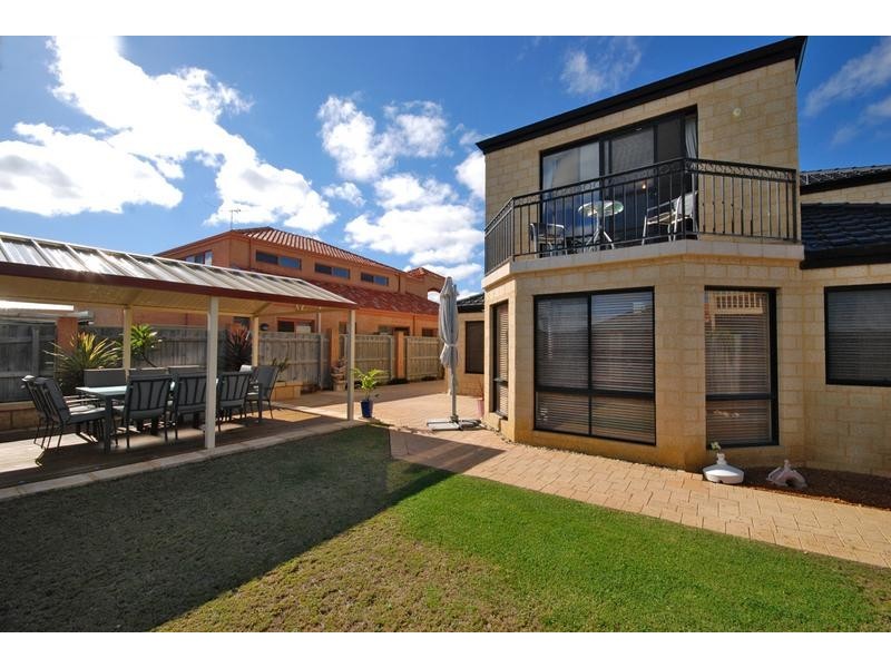 41 Halifax Boulevard, Mindarie WA 6030