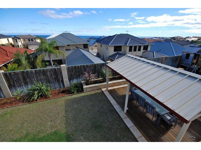 41 Halifax Boulevard, Mindarie WA 6030