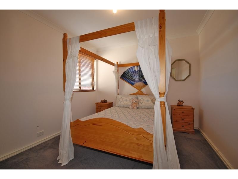 41 Halifax Boulevard, Mindarie WA 6030